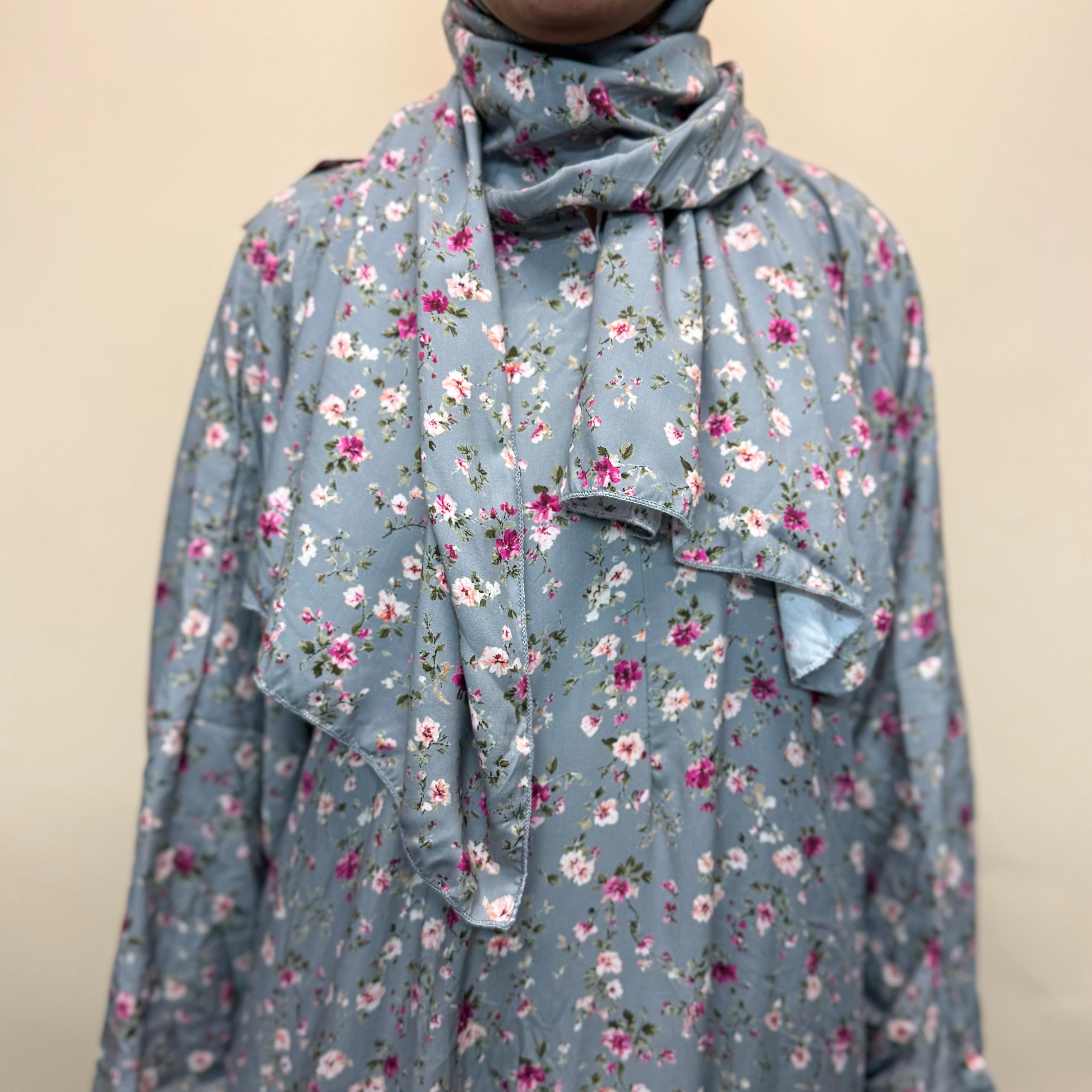 NEW Regular length Prayer dress with pockets, prayer abaya