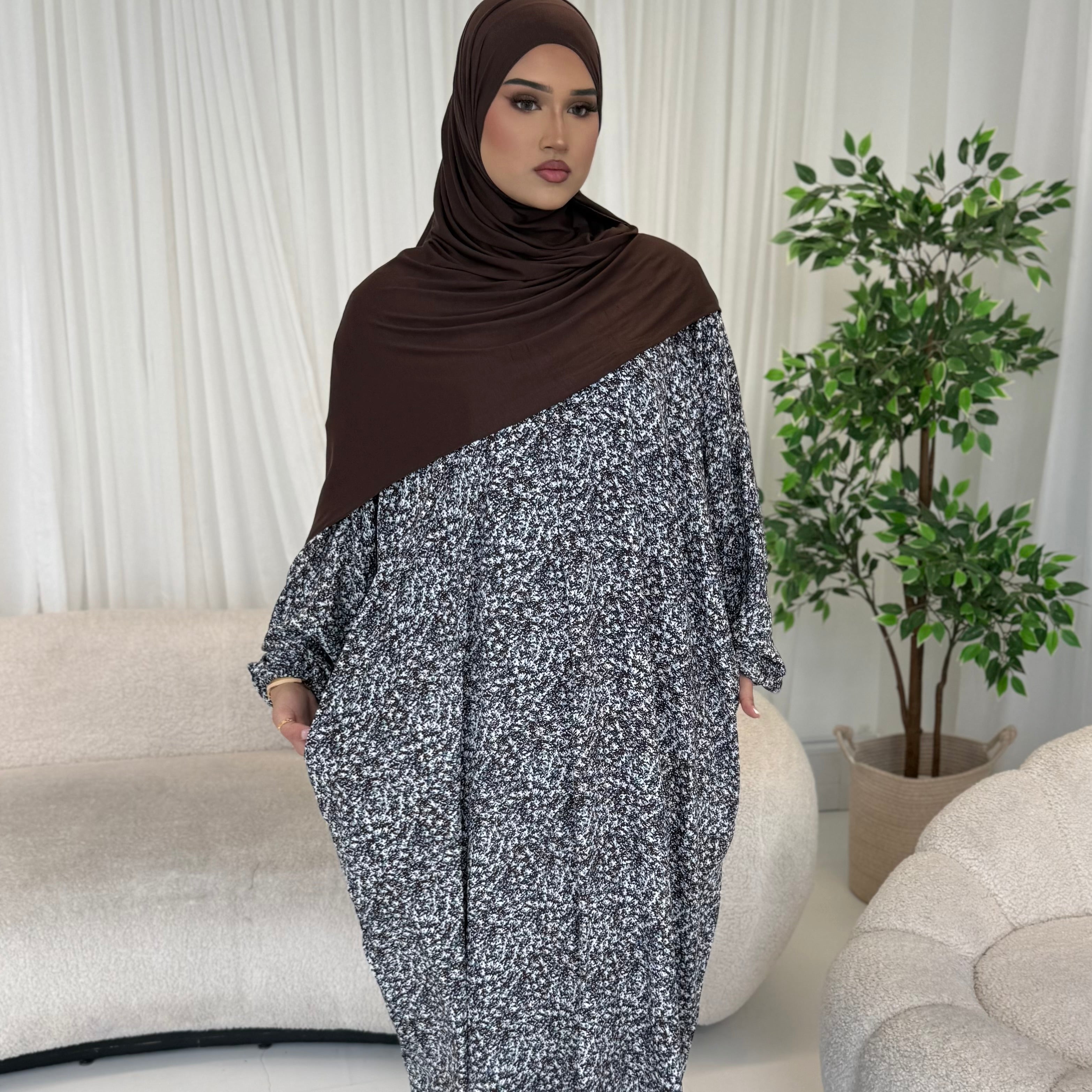 Abaya dress regular length with pockets