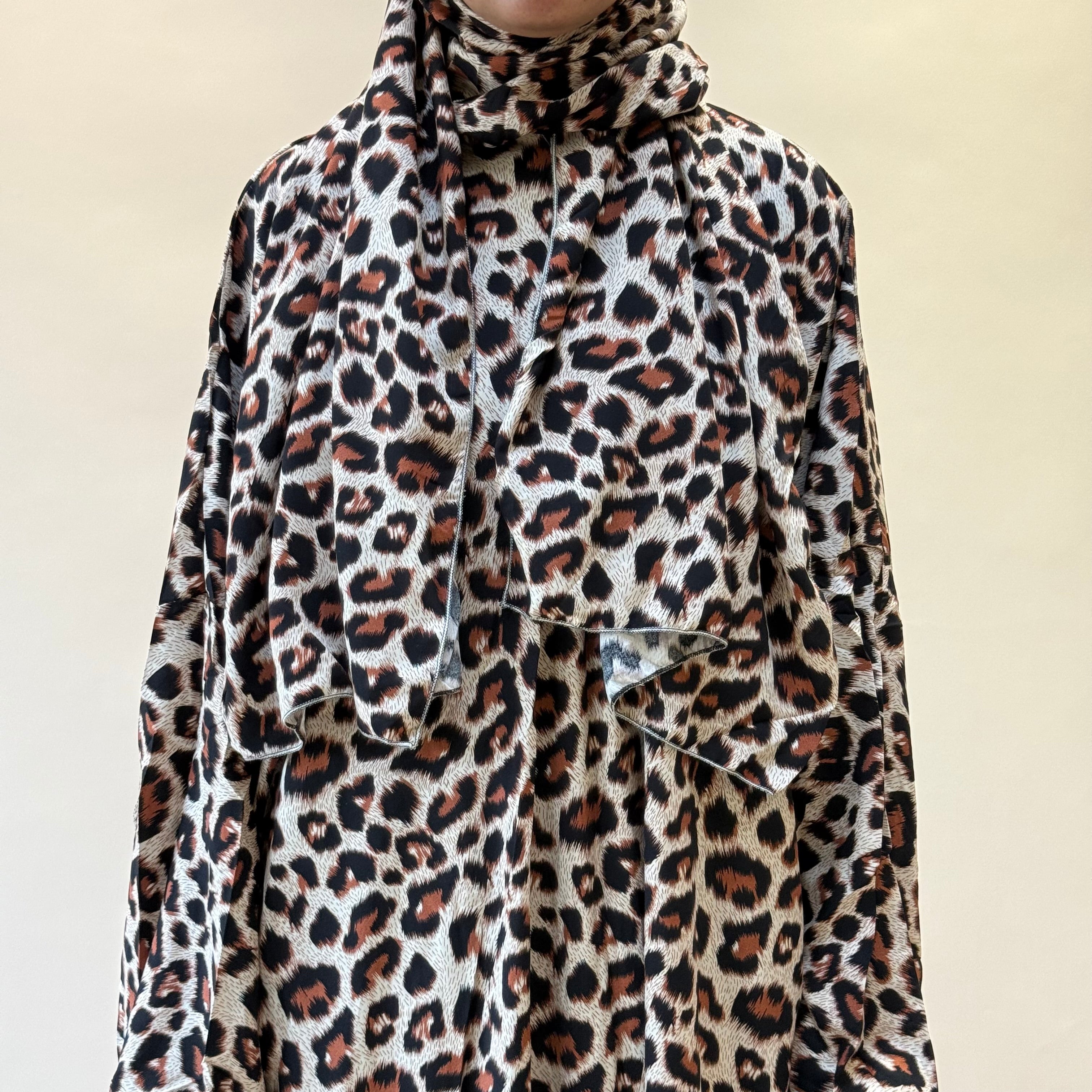 NEW Regular length Prayer dress with pockets, prayer abaya