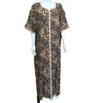 Load image into Gallery viewer, Zebra - Short Sleeve PLUS SIZE maxi dress
