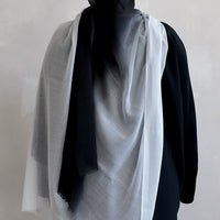 Black / white