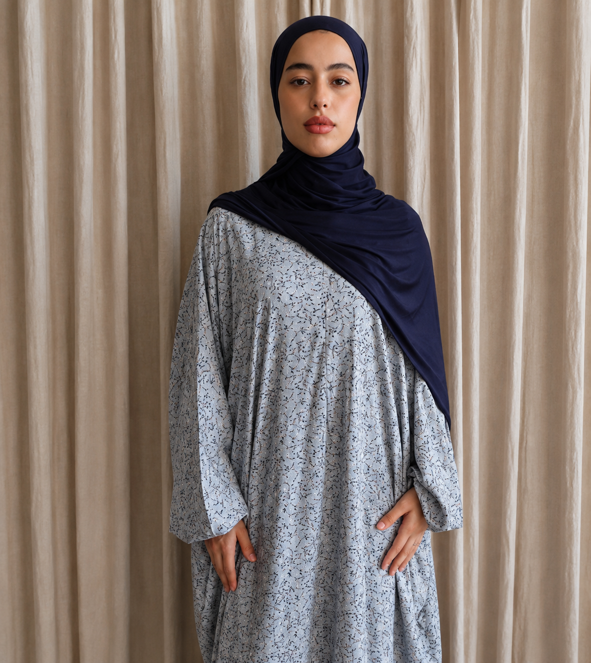 Abaya dress extra long length with pockets