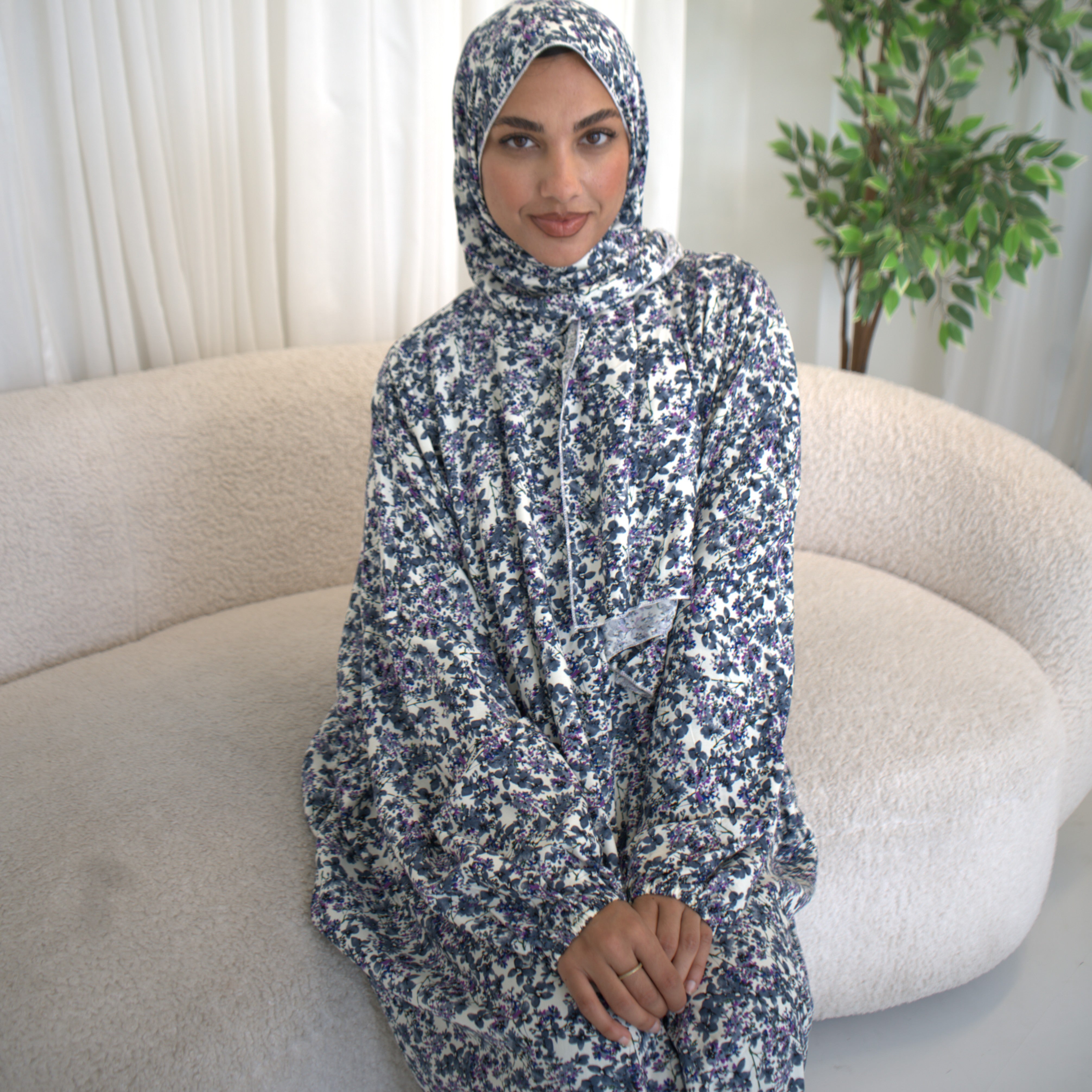 NEW Short length Prayer dress with pockets, prayer abaya
