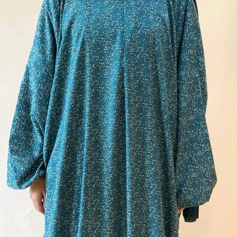 Regular length abaya dress with pockets