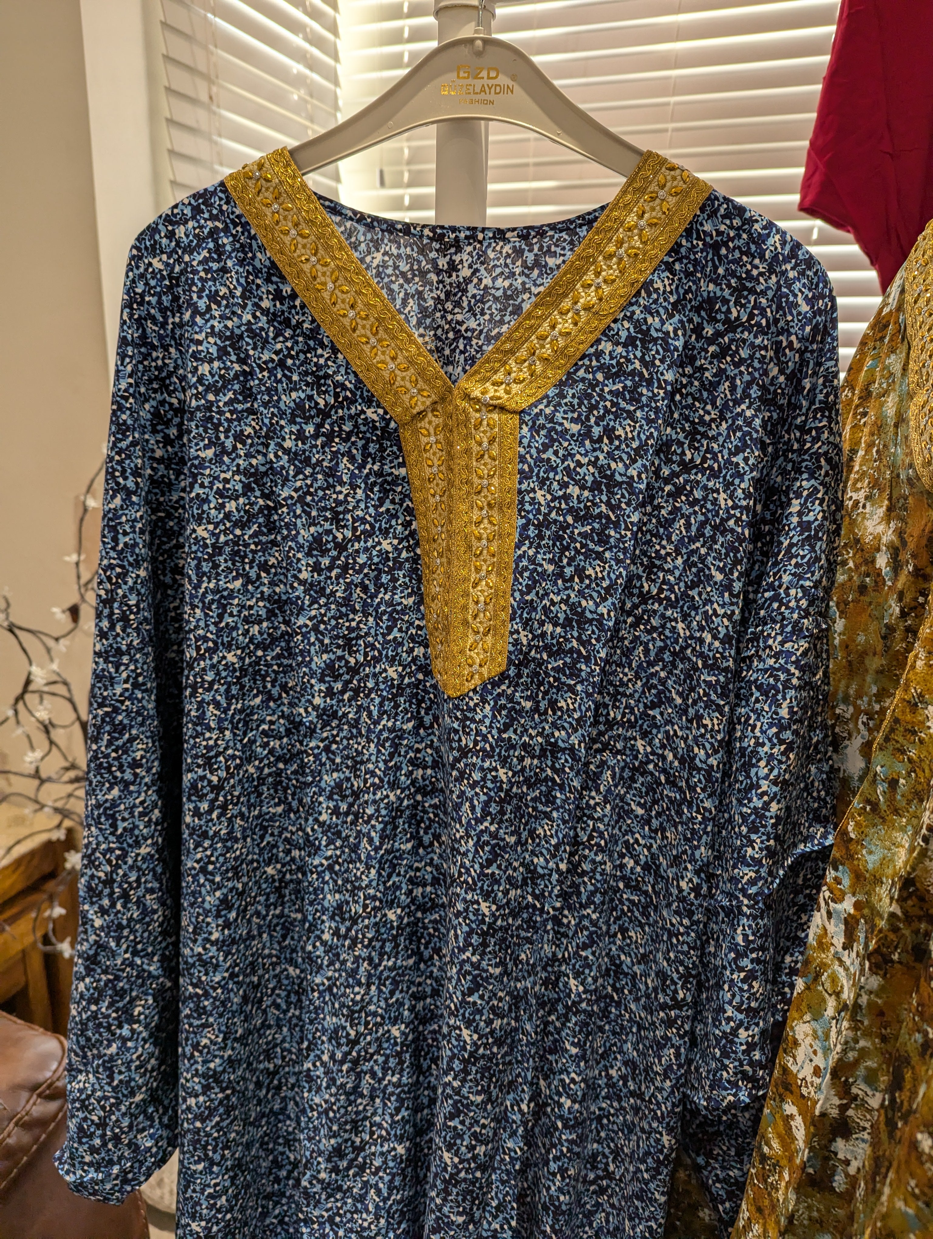 KAFTANS (small defect on neck) no returns