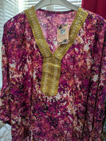Load image into Gallery viewer, KAFTANS (small defect on neck) no returns
