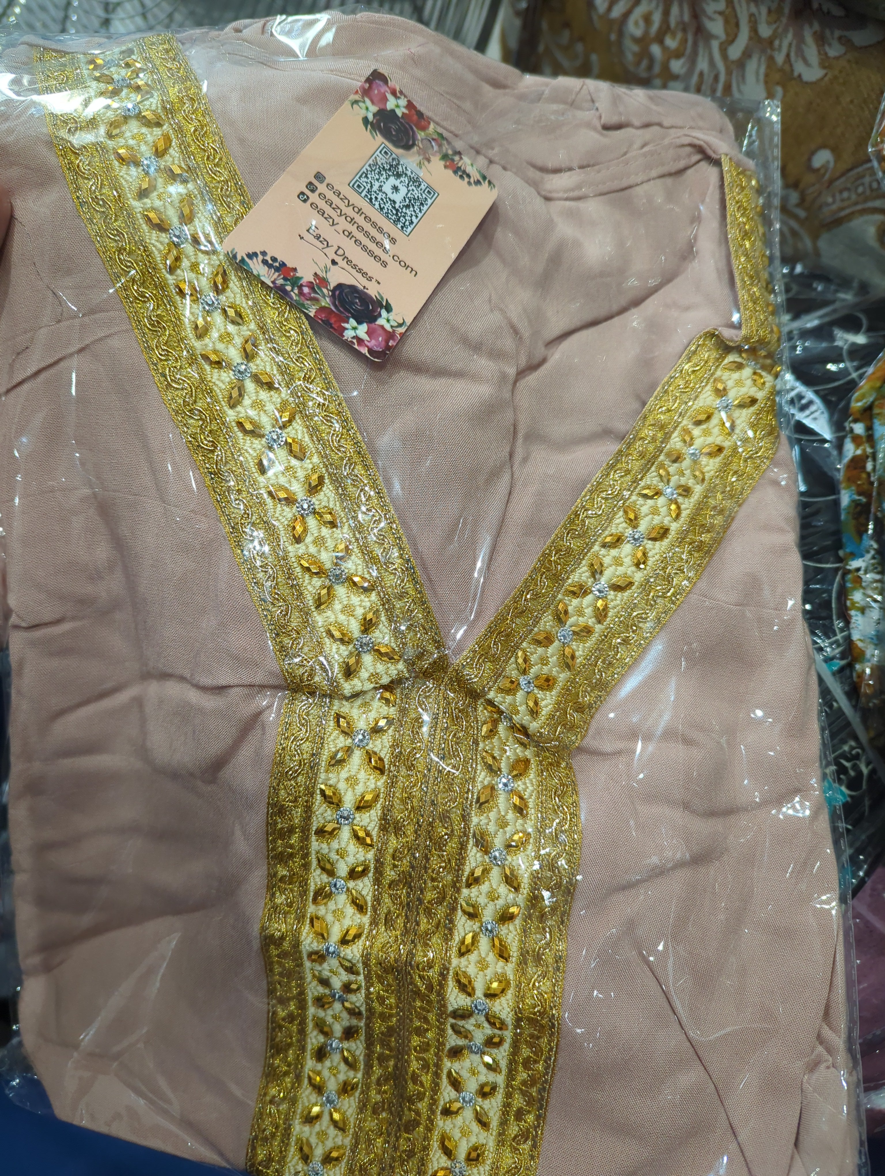 KAFTANS (small defect on neck) no returns