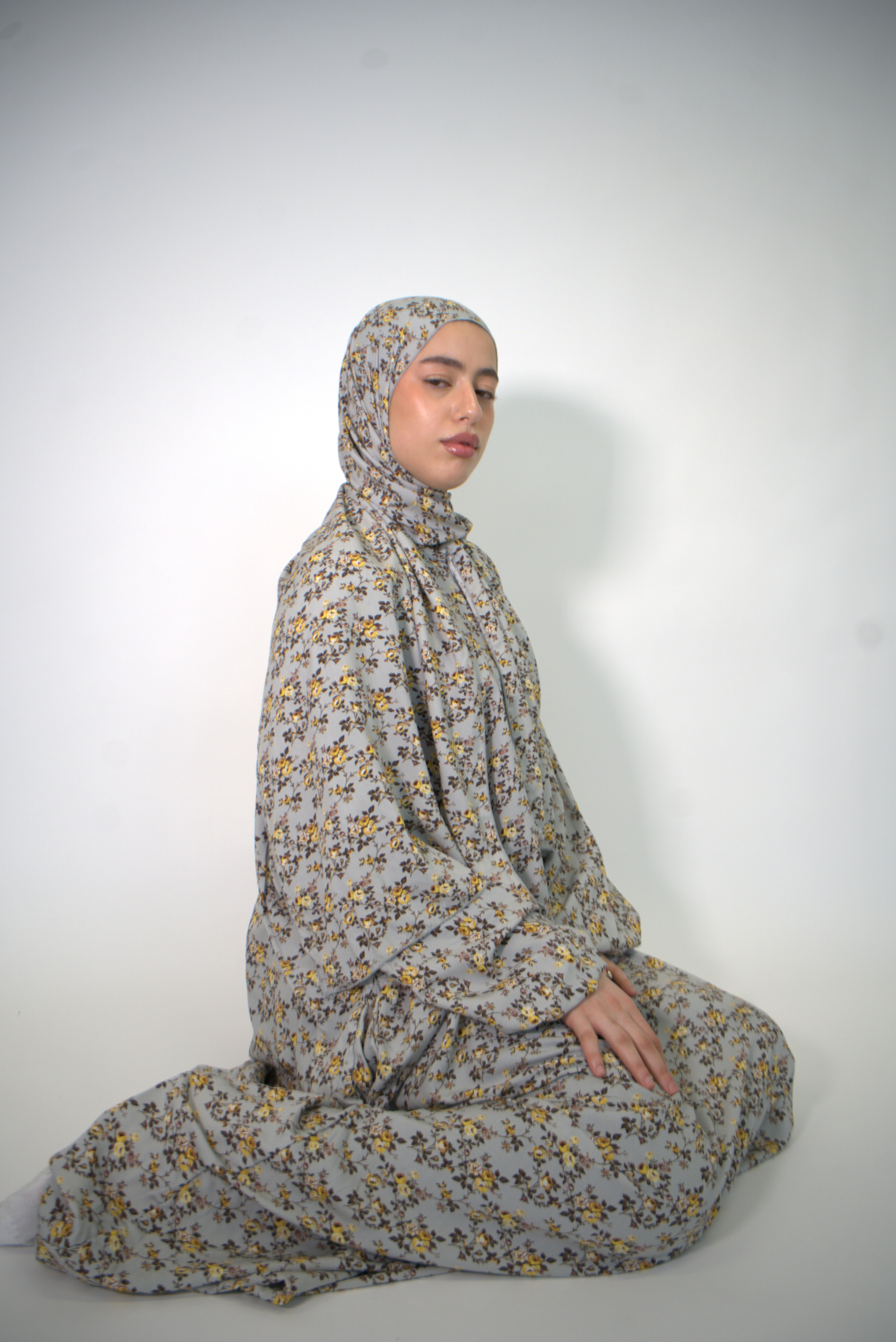 NEW Extra long length Prayer dress with pockets, prayer abaya