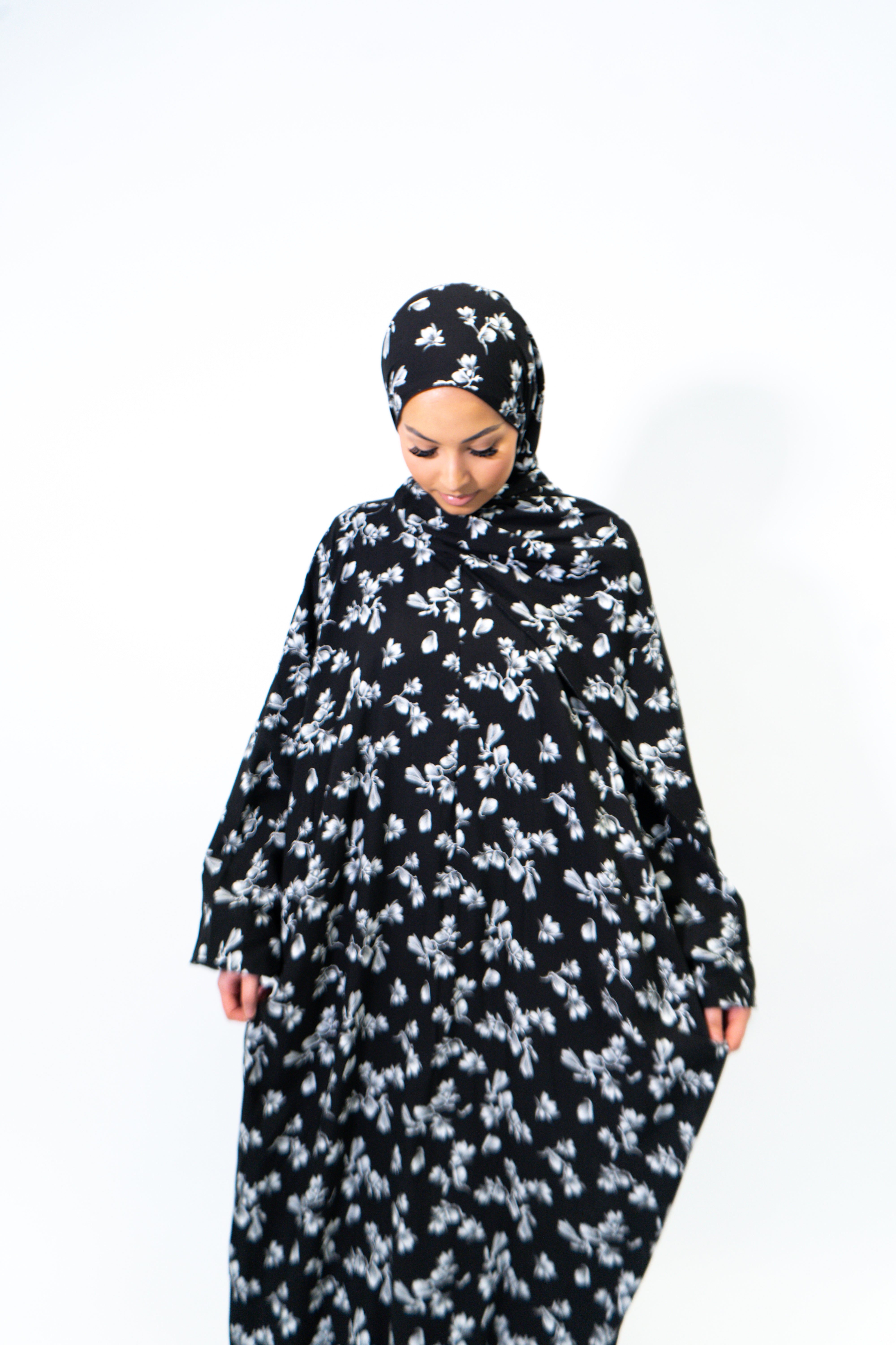 NEW Extra long length Prayer dress with pockets, prayer abaya
