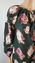 Load image into Gallery viewer, Deep Green  - Long Sleeve maxi dress
