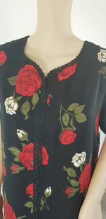 Load image into Gallery viewer, Roses are Red - Short Sleeve maxi dress
