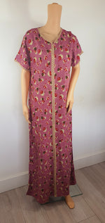 Load image into Gallery viewer, Berryish - Short Sleeve maxi dress
