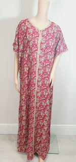 Load image into Gallery viewer, Fuchsia Maze - Short Sleeve maxi dress
